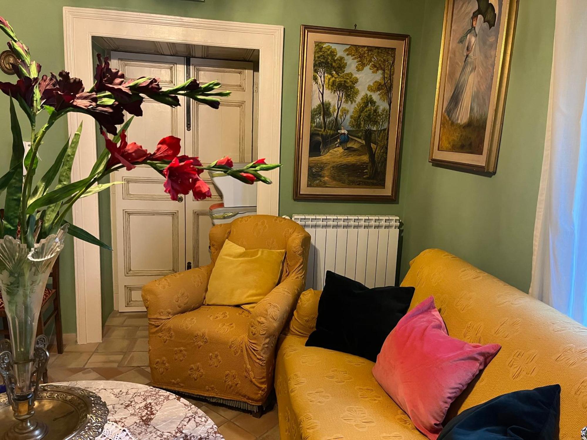 Palazzo Cutrufelli Apartment Graniti