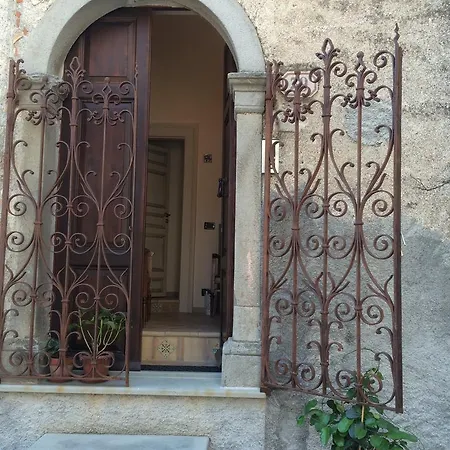 Palazzo Cutrufelli Appartement Graniti Kamer foto